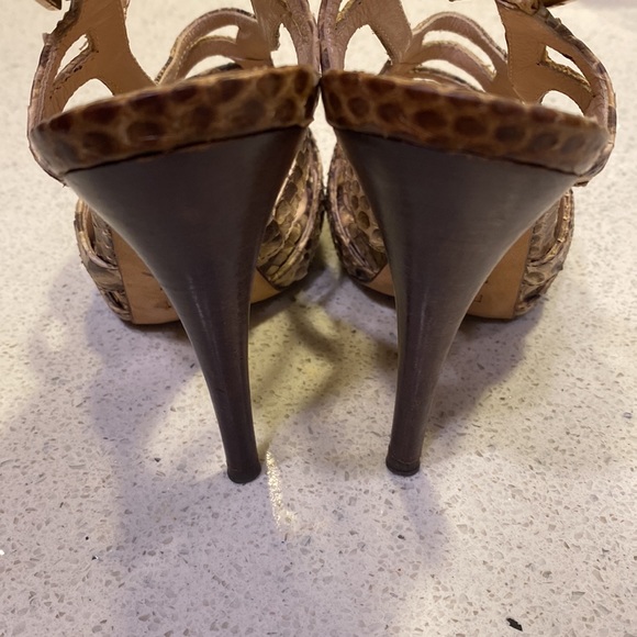 Snakeskin FENDI heels - Picture 5 of 9